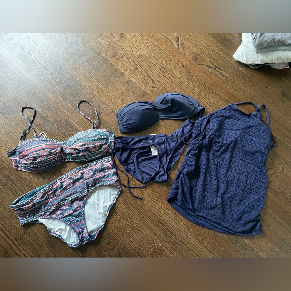 3 maternity bathing suit bundle. Size medium